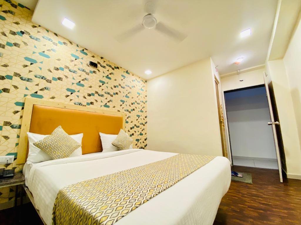 Hotel Alexa By Abc Ahmedabad Exterior foto
